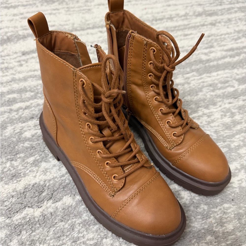 ALDO Women’s Tan Lace-Up Combat Boots